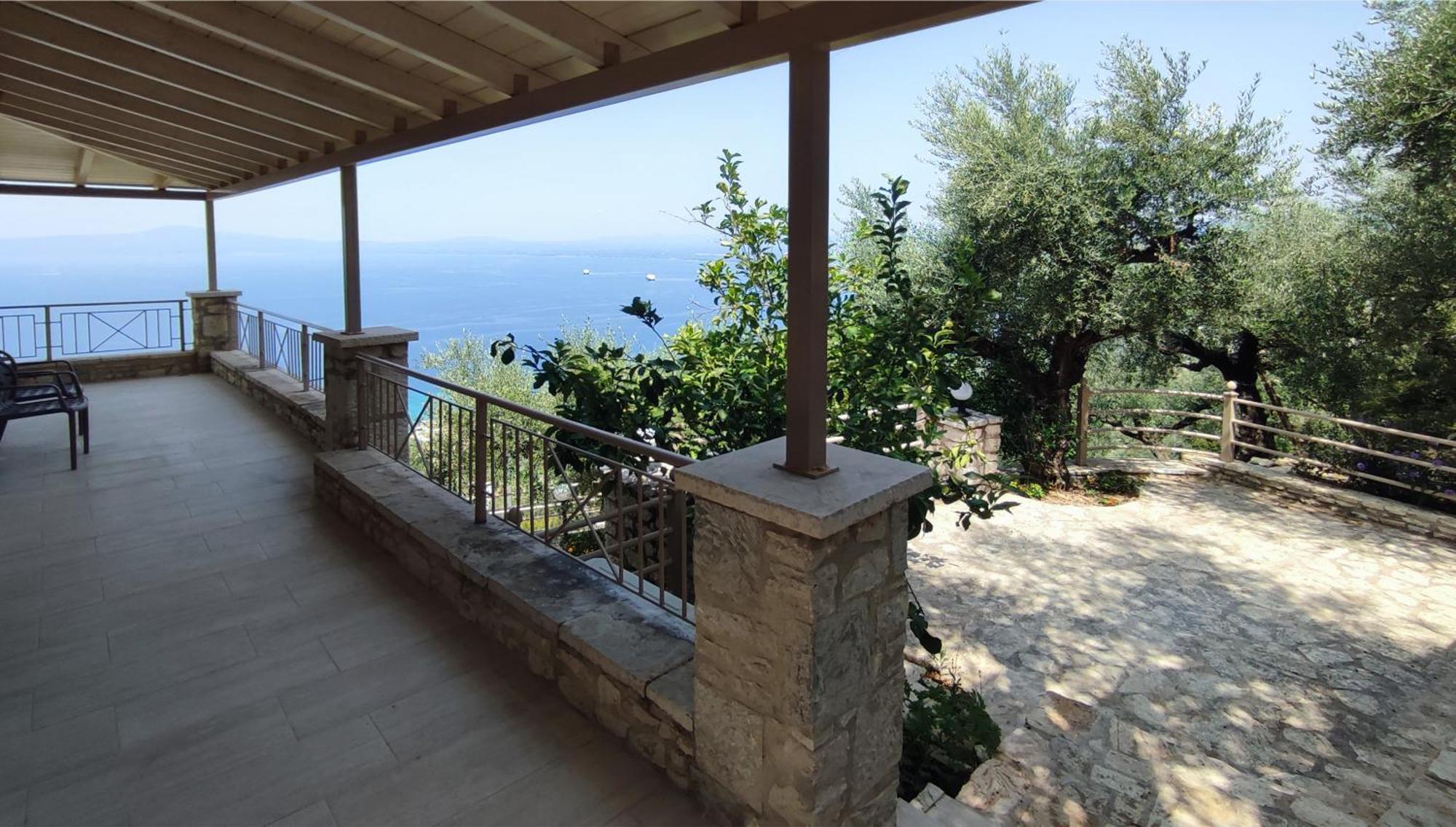Olive Stonehouses - Alkistis Каламата Экстерьер фото